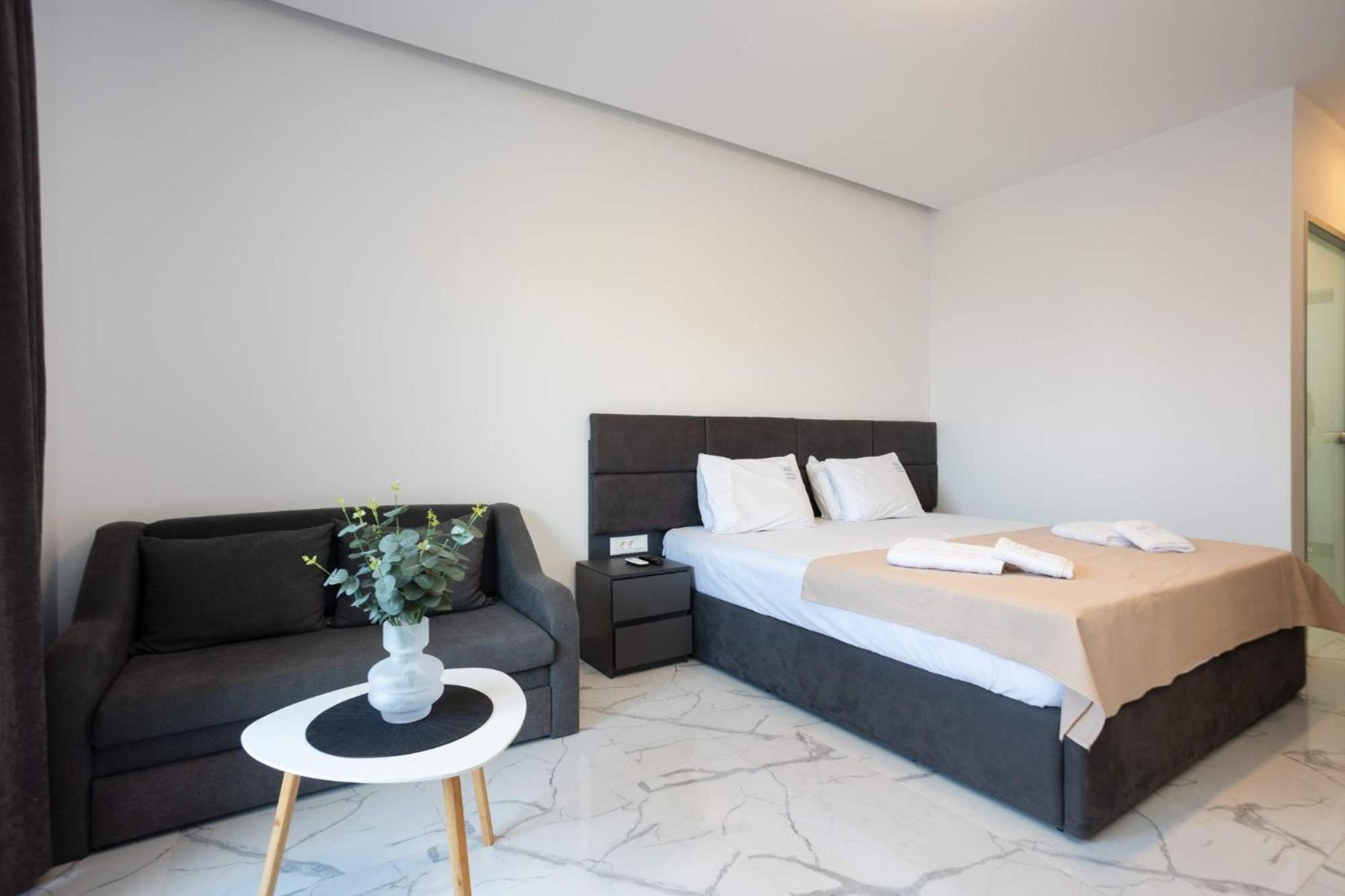 Avgerinos Apartments โปไลโครโน ภายนอก รูปภาพ