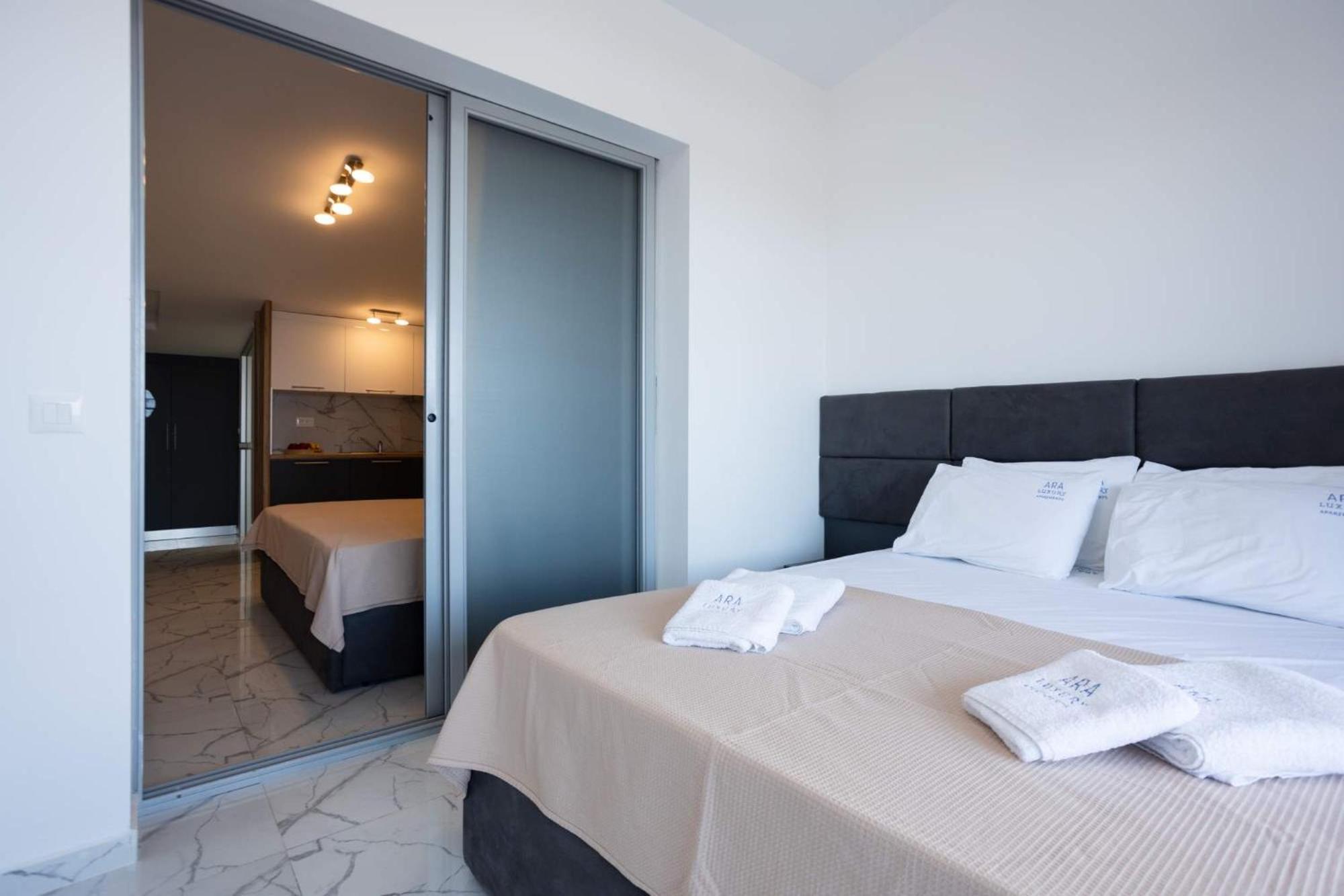 Avgerinos Apartments โปไลโครโน ห้อง รูปภาพ