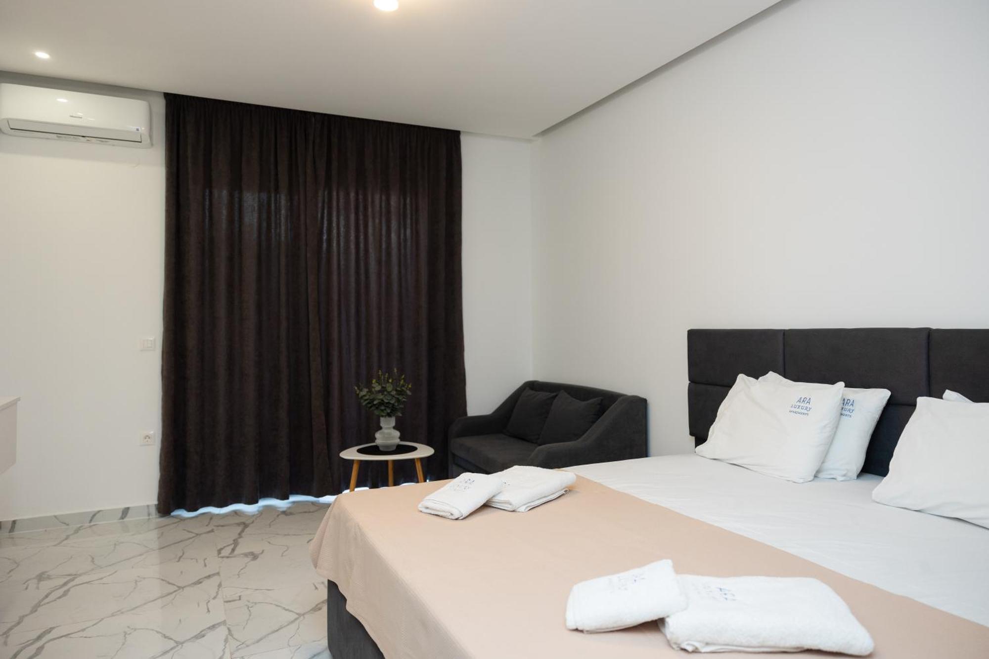 Avgerinos Apartments โปไลโครโน ภายนอก รูปภาพ
