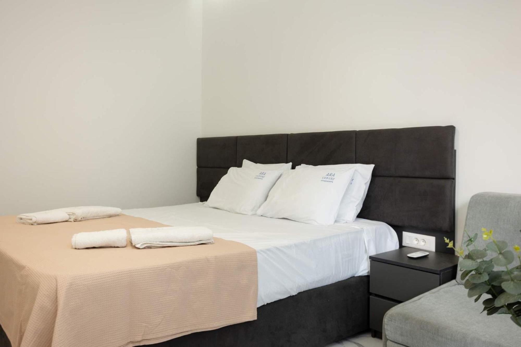 Avgerinos Apartments โปไลโครโน ภายนอก รูปภาพ